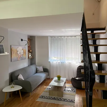 Mia's Duplex * Skopje